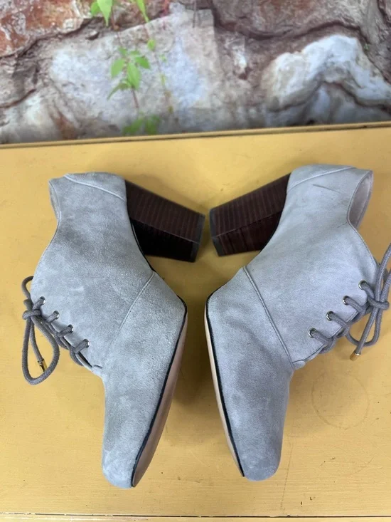 LANDS' END Gray Suede Lace-Up Oxfords, 7B - Picture 10 of 16